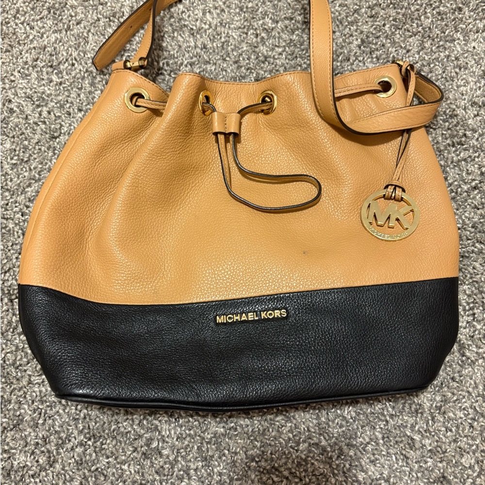 Michael Kors Two-Tone Tan and Black Shoulder Bag